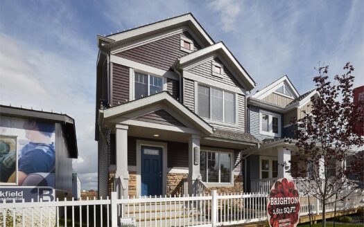 Single Family Homes in The Orchards