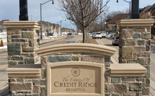 The Estates of Credit Ridge